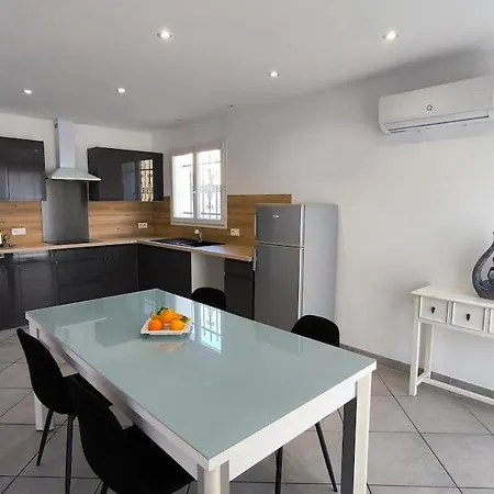 Holiday home Maison Confort Belle Terrasse Sud